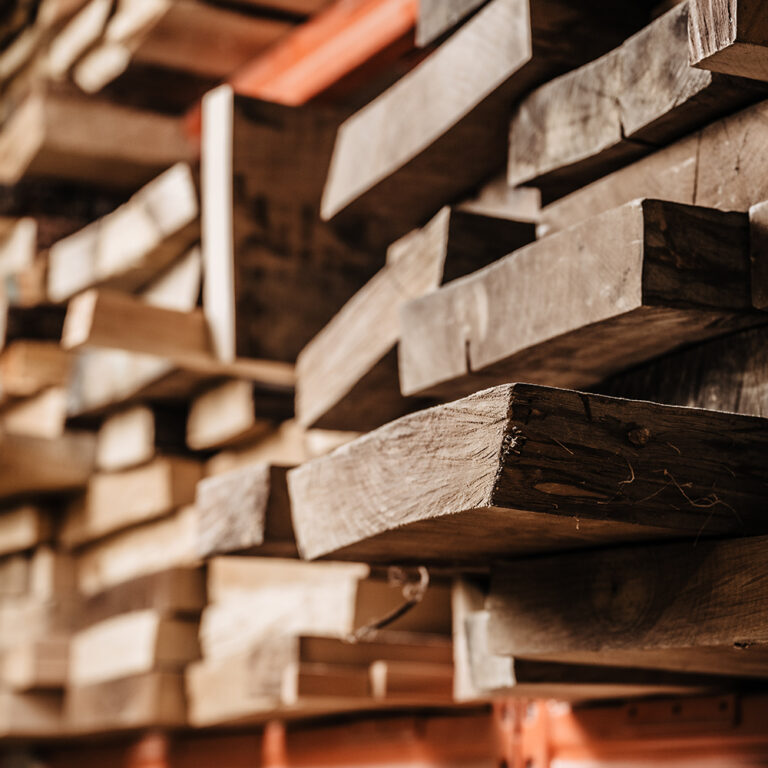 Detail-Aufnahme von Material in der Werkstatt